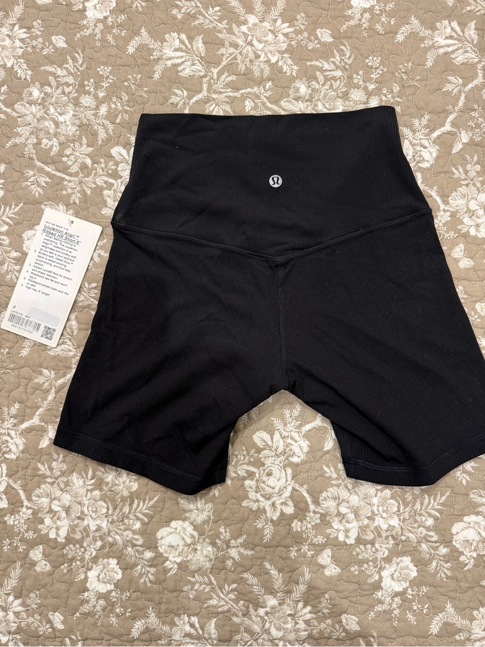 lululemon athletica High-Waist Black Ribbed Women’s Biker Shorts NWT
